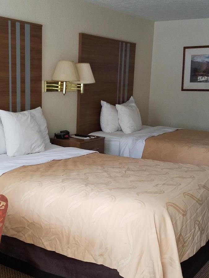 Quality Inn New River Gorge Фейетвилл Экстерьер фото